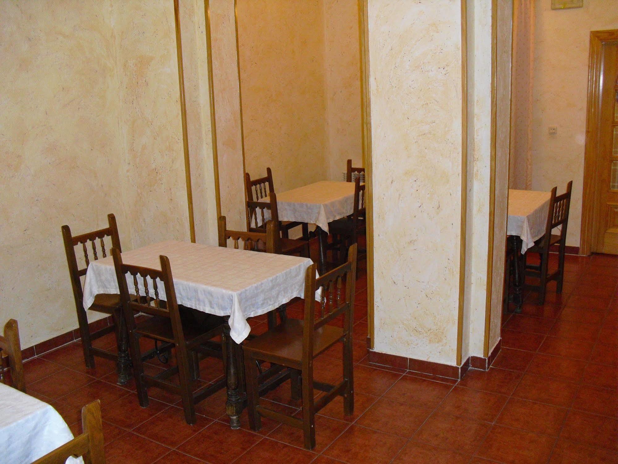 Hostal Bellas Ávila Luaran gambar
